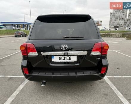 Черный Тойота Ленд Крузер, объемом двигателя 4.46 л и пробегом 300 тыс. км за 26300 $, фото 14 на Automoto.ua