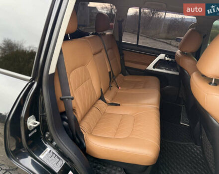 Черный Тойота Ленд Крузер, объемом двигателя 0 л и пробегом 219 тыс. км за 29600 $, фото 26 на Automoto.ua