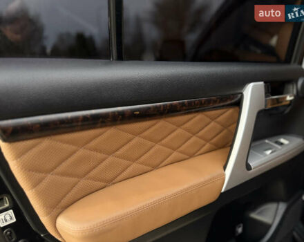 Черный Тойота Ленд Крузер, объемом двигателя 0 л и пробегом 219 тыс. км за 29600 $, фото 35 на Automoto.ua