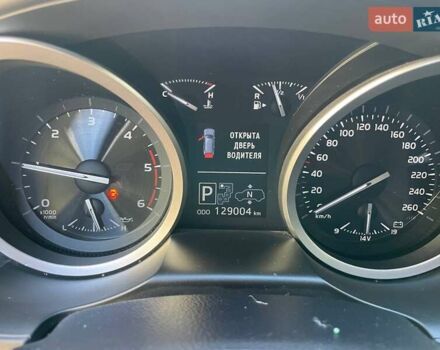 Черный Тойота Ленд Крузер, объемом двигателя 4.46 л и пробегом 129 тыс. км за 41000 $, фото 26 на Automoto.ua