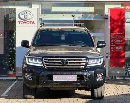 Черный Тойота Ленд Крузер, объемом двигателя 4.46 л и пробегом 268 тыс. км за 33900 $, фото 4 на Automoto.ua