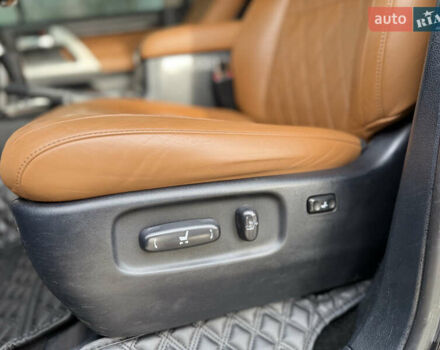 Черный Тойота Ленд Крузер, объемом двигателя 0 л и пробегом 219 тыс. км за 29600 $, фото 47 на Automoto.ua