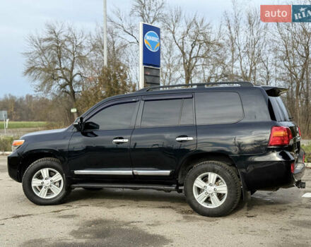Черный Тойота Ленд Крузер, объемом двигателя 0 л и пробегом 219 тыс. км за 29600 $, фото 96 на Automoto.ua