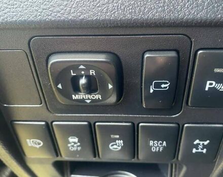 Черный Тойота Ленд Крузер, объемом двигателя 4.46 л и пробегом 285 тыс. км за 38000 $, фото 14 на Automoto.ua