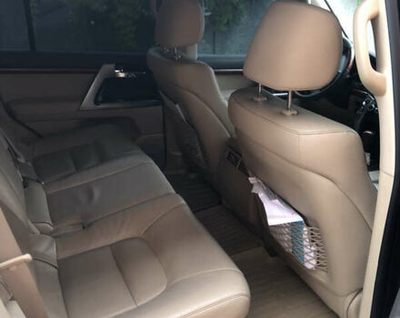 Черный Тойота Ленд Крузер, объемом двигателя 4.5 л и пробегом 101 тыс. км за 45000 $, фото 4 на Automoto.ua