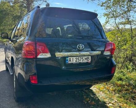 Черный Тойота Ленд Крузер, объемом двигателя 4.46 л и пробегом 129 тыс. км за 41000 $, фото 8 на Automoto.ua