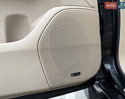 Черный Тойота Ленд Крузер, объемом двигателя 4.46 л и пробегом 300 тыс. км за 26300 $, фото 36 на Automoto.ua