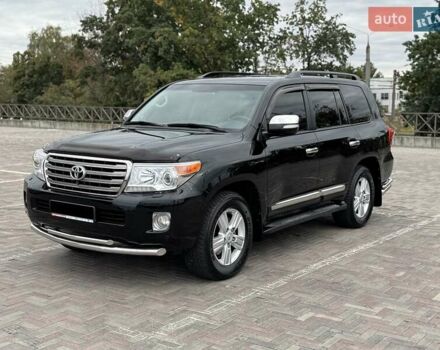 Черный Тойота Ленд Крузер, объемом двигателя 4.5 л и пробегом 130 тыс. км за 50000 $, фото 7 на Automoto.ua