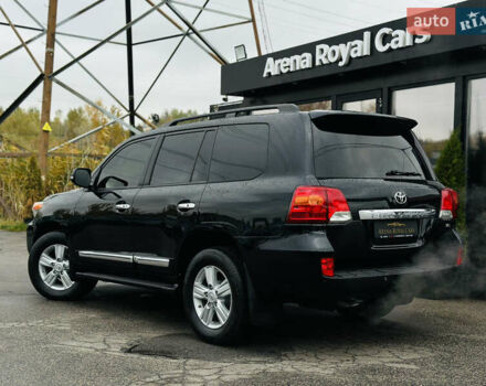 Черный Тойота Ленд Крузер, объемом двигателя 4.61 л и пробегом 197 тыс. км за 34500 $, фото 3 на Automoto.ua