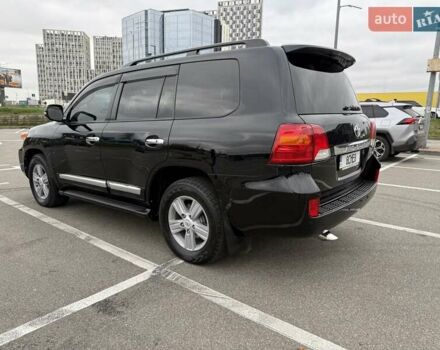 Черный Тойота Ленд Крузер, объемом двигателя 4.46 л и пробегом 300 тыс. км за 26300 $, фото 6 на Automoto.ua