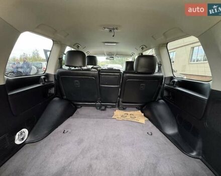 Черный Тойота Ленд Крузер, объемом двигателя 4.46 л и пробегом 200 тыс. км за 36500 $, фото 18 на Automoto.ua