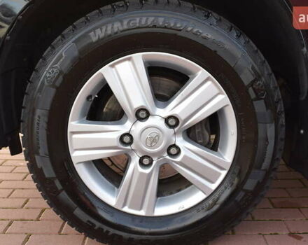 Черный Тойота Ленд Крузер, объемом двигателя 4.46 л и пробегом 155 тыс. км за 37600 $, фото 12 на Automoto.ua