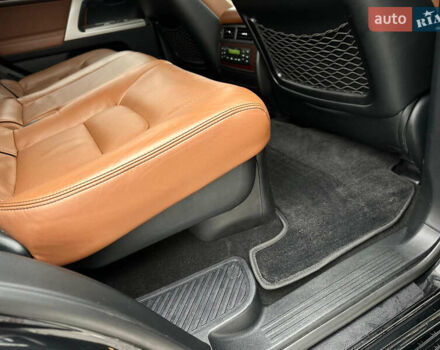 Черный Тойота Ленд Крузер, объемом двигателя 4.46 л и пробегом 350 тыс. км за 34800 $, фото 71 на Automoto.ua