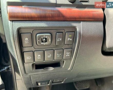 Черный Тойота Ленд Крузер, объемом двигателя 4.5 л и пробегом 175 тыс. км за 39000 $, фото 29 на Automoto.ua