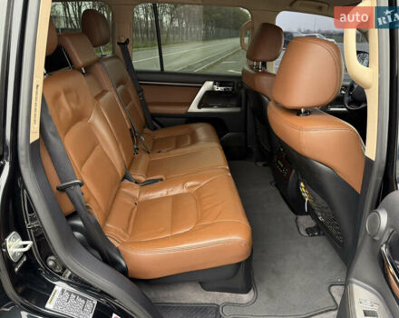 Черный Тойота Ленд Крузер, объемом двигателя 4.46 л и пробегом 160 тыс. км за 39700 $, фото 13 на Automoto.ua