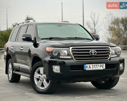 Черный Тойота Ленд Крузер, объемом двигателя 4.46 л и пробегом 350 тыс. км за 34800 $, фото 6 на Automoto.ua