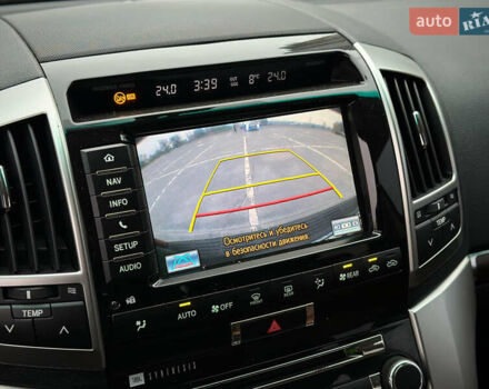 Черный Тойота Ленд Крузер, объемом двигателя 4.46 л и пробегом 350 тыс. км за 34800 $, фото 92 на Automoto.ua