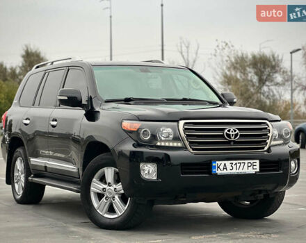 Черный Тойота Ленд Крузер, объемом двигателя 4.46 л и пробегом 350 тыс. км за 34800 $, фото 3 на Automoto.ua