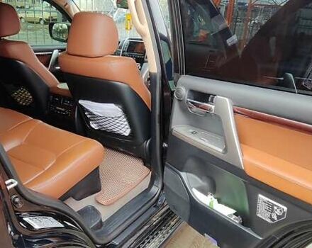 Черный Тойота Ленд Крузер, объемом двигателя 4.5 л и пробегом 175 тыс. км за 39000 $, фото 42 на Automoto.ua