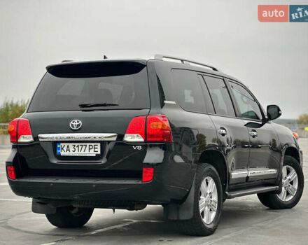 Черный Тойота Ленд Крузер, объемом двигателя 4.46 л и пробегом 350 тыс. км за 34800 $, фото 9 на Automoto.ua