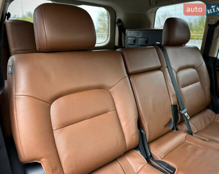 Черный Тойота Ленд Крузер, объемом двигателя 4.46 л и пробегом 350 тыс. км за 34800 $, фото 63 на Automoto.ua