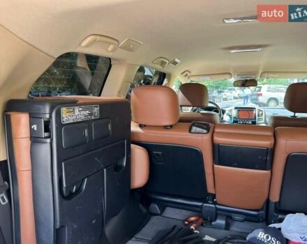 Черный Тойота Ленд Крузер, объемом двигателя 4.5 л и пробегом 175 тыс. км за 39000 $, фото 24 на Automoto.ua