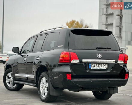 Черный Тойота Ленд Крузер, объемом двигателя 4.46 л и пробегом 350 тыс. км за 34800 $, фото 8 на Automoto.ua