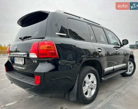 Черный Тойота Ленд Крузер, объемом двигателя 4.46 л и пробегом 350 тыс. км за 34800 $, фото 15 на Automoto.ua