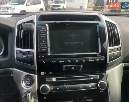 Чорний Тойота Ленд Крузер, об'ємом двигуна 4.5 л та пробігом 157 тис. км за 37500 $, фото 12 на Automoto.ua