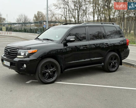 Черный Тойота Ленд Крузер, объемом двигателя 4.46 л и пробегом 160 тыс. км за 39700 $, фото 2 на Automoto.ua