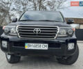 Черный Тойота Ленд Крузер, объемом двигателя 4.46 л и пробегом 185 тыс. км за 42000 $, фото 1 на Automoto.ua