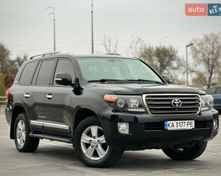 Черный Тойота Ленд Крузер, объемом двигателя 4.46 л и пробегом 350 тыс. км за 34800 $, фото 2 на Automoto.ua