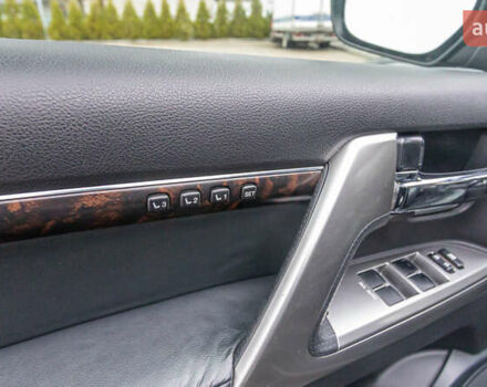 Черный Тойота Ленд Крузер, объемом двигателя 4.46 л и пробегом 93 тыс. км за 40000 $, фото 20 на Automoto.ua