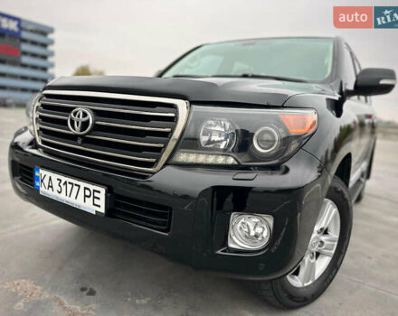 Черный Тойота Ленд Крузер, объемом двигателя 4.46 л и пробегом 350 тыс. км за 34800 $, фото 19 на Automoto.ua