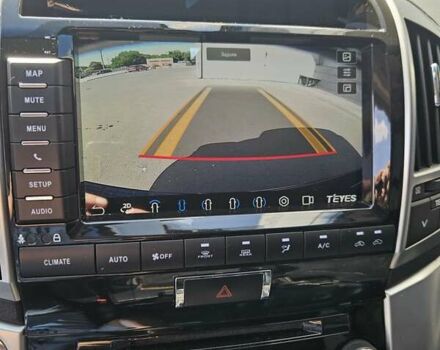 Черный Тойота Ленд Крузер, объемом двигателя 4.46 л и пробегом 246 тыс. км за 33500 $, фото 9 на Automoto.ua