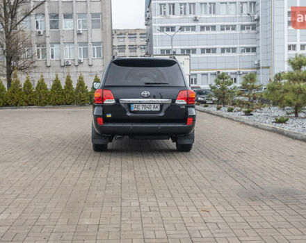 Черный Тойота Ленд Крузер, объемом двигателя 4.46 л и пробегом 93 тыс. км за 40000 $, фото 3 на Automoto.ua
