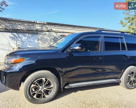 Черный Тойота Ленд Крузер, объемом двигателя 4.5 л и пробегом 175 тыс. км за 39000 $, фото 5 на Automoto.ua