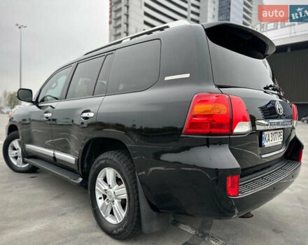 Черный Тойота Ленд Крузер, объемом двигателя 4.46 л и пробегом 350 тыс. км за 34800 $, фото 7 на Automoto.ua