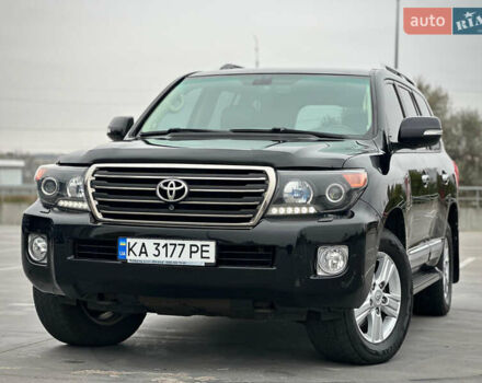 Черный Тойота Ленд Крузер, объемом двигателя 4.46 л и пробегом 350 тыс. км за 34800 $, фото 21 на Automoto.ua
