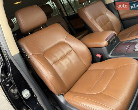 Черный Тойота Ленд Крузер, объемом двигателя 4.46 л и пробегом 160 тыс. км за 39700 $, фото 12 на Automoto.ua