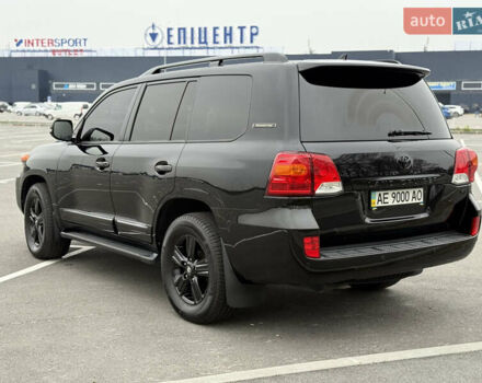 Черный Тойота Ленд Крузер, объемом двигателя 4.46 л и пробегом 160 тыс. км за 39700 $, фото 3 на Automoto.ua
