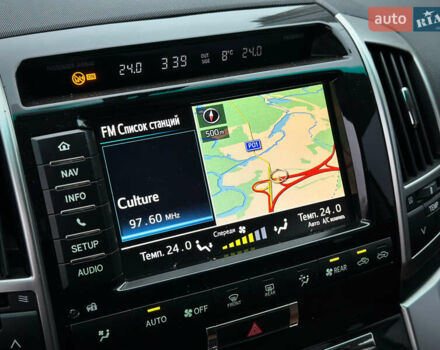 Черный Тойота Ленд Крузер, объемом двигателя 4.46 л и пробегом 350 тыс. км за 34800 $, фото 83 на Automoto.ua