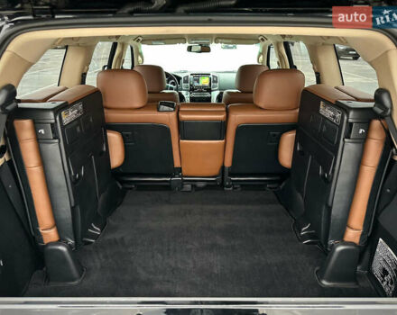 Черный Тойота Ленд Крузер, объемом двигателя 4.46 л и пробегом 350 тыс. км за 34800 $, фото 37 на Automoto.ua