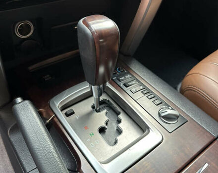 Чорний Тойота Ленд Крузер, об'ємом двигуна 4.46 л та пробігом 127 тис. км за 45000 $, фото 21 на Automoto.ua