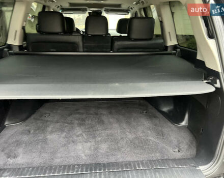 Черный Тойота Ленд Крузер, объемом двигателя 4.5 л и пробегом 239 тыс. км за 46900 $, фото 109 на Automoto.ua