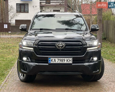 Черный Тойота Ленд Крузер, объемом двигателя 4.5 л и пробегом 239 тыс. км за 46900 $, фото 4 на Automoto.ua