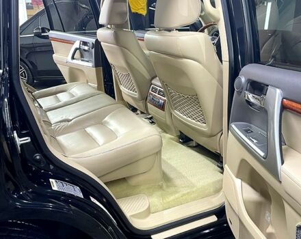 Черный Тойота Ленд Крузер, объемом двигателя 4.5 л и пробегом 107 тыс. км за 43000 $, фото 4 на Automoto.ua