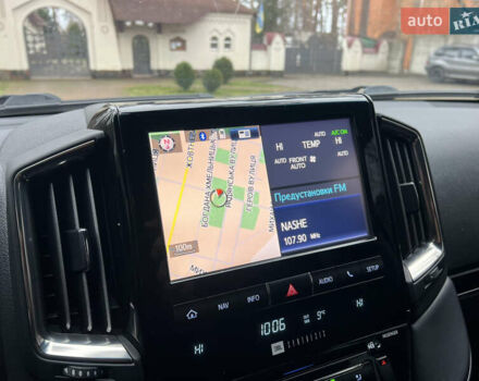 Черный Тойота Ленд Крузер, объемом двигателя 4.5 л и пробегом 239 тыс. км за 46900 $, фото 112 на Automoto.ua