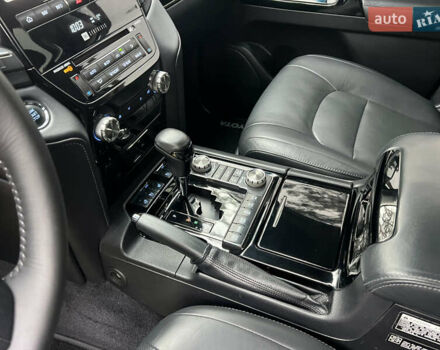 Черный Тойота Ленд Крузер, объемом двигателя 4.5 л и пробегом 239 тыс. км за 46900 $, фото 63 на Automoto.ua