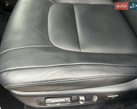 Черный Тойота Ленд Крузер, объемом двигателя 4.5 л и пробегом 239 тыс. км за 46900 $, фото 77 на Automoto.ua